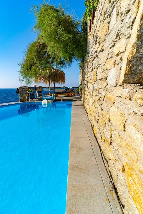 Ikarian Endless Blue Guest House Kouniadi Екстериор снимка