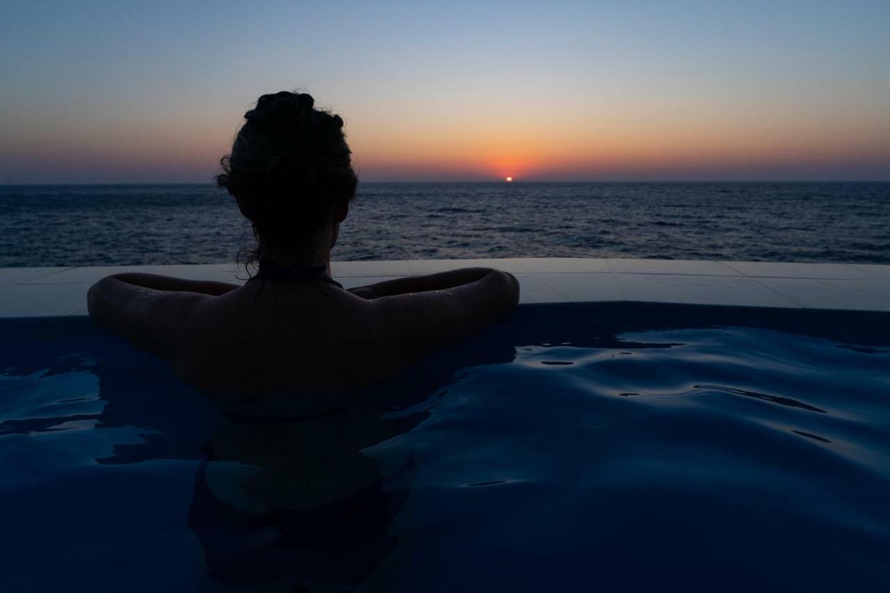Ikarian Endless Blue Guest House Kouniadi Екстериор снимка