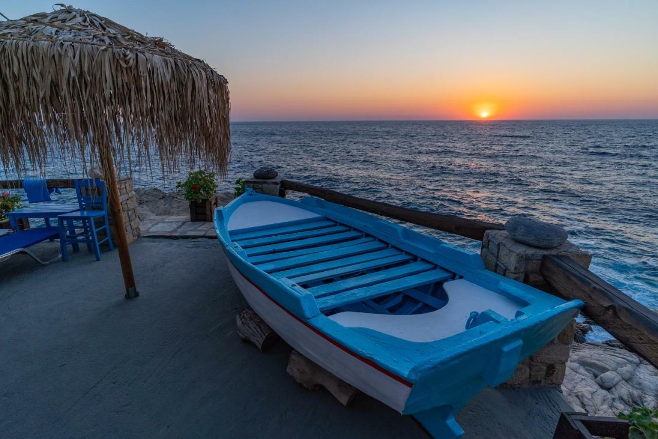 Ikarian Endless Blue Guest House Kouniadi Екстериор снимка