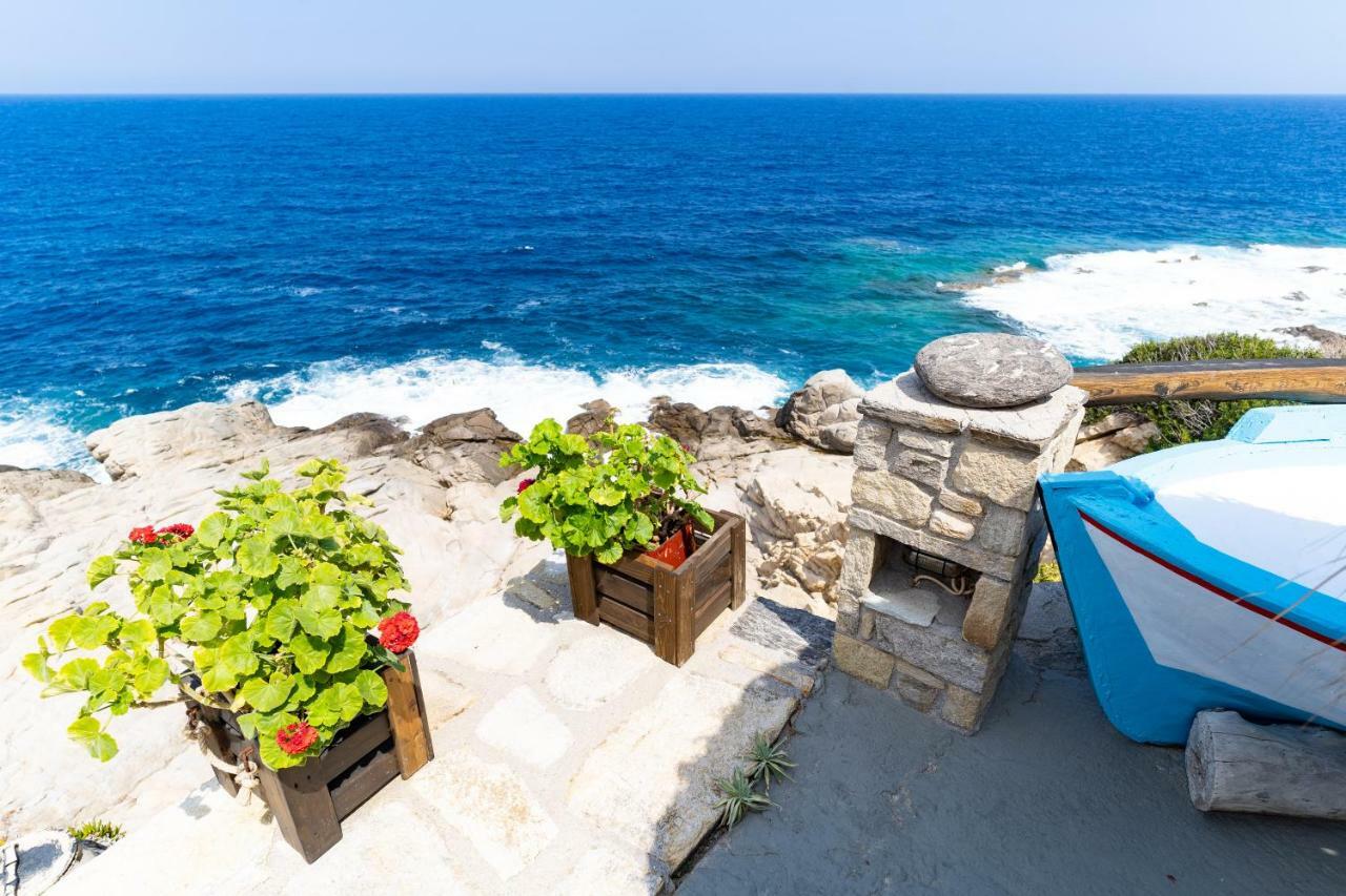 Ikarian Endless Blue Guest House Kouniadi Екстериор снимка